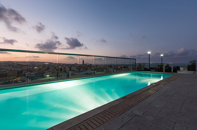4-star AX The Victoria Hotel in Sliema Malta - Outdoor Pool