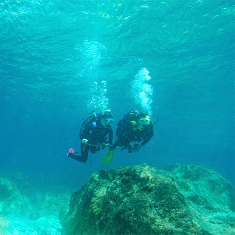 Ghar Lapsi Diving