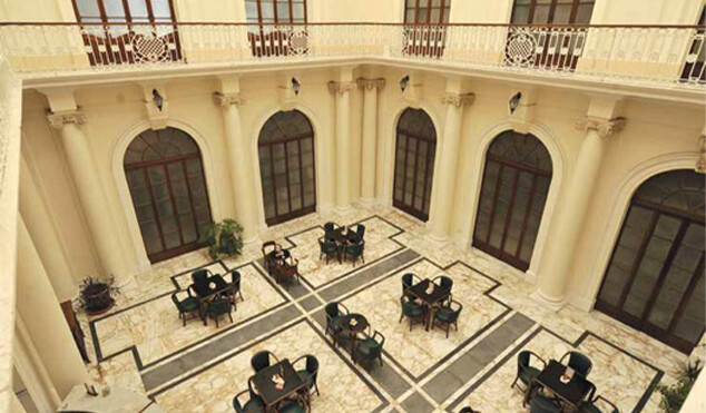Casino Maltese Interior