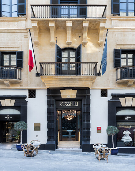 5-star Luxury Hotel in Valletta Rosselli AX Privilege - Traditional Maltese Facade
