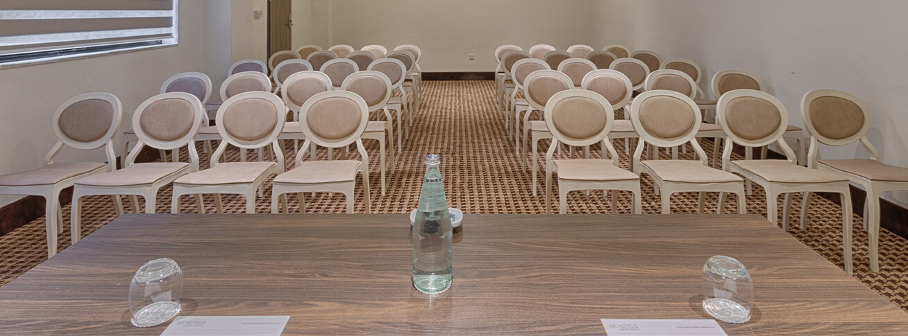 AX ODYCY - Facilities - Meeting Spaces - Apollo Room