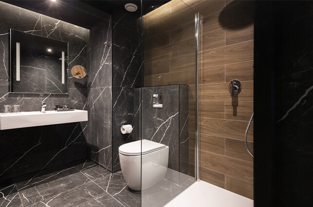 4-star AX Odycy all-inclusive resort in Qawra Malta - Deluxe Room - Bathroom