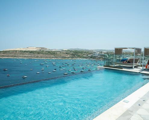 4-star AX Odycy all-inclusive resort in Qawra - Rooftop outdoor infinity pool Malta