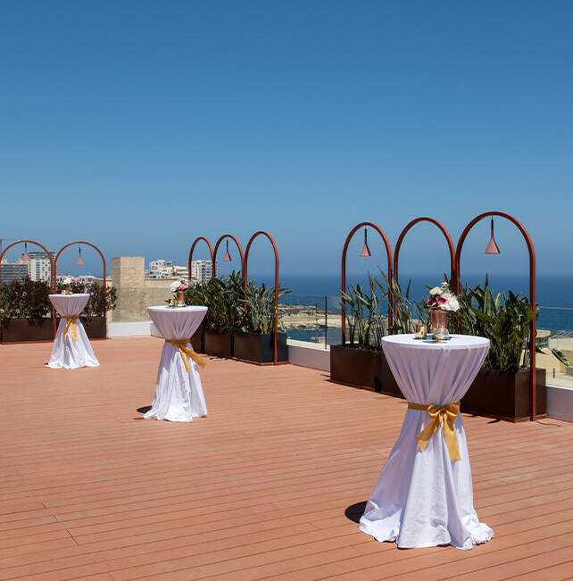 5-star Luxury Hotel in Valletta - Rosselli AX Privilege - Over Grain - Rooftop wedding venue in Malta