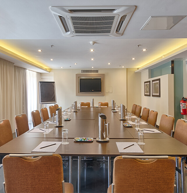 5-star AX The Palace Hotel in Sliema - Corporate events in Malta - Executive Lounge