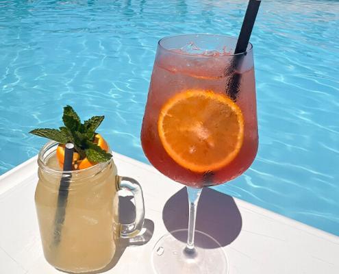 AX Sunny Coast - Hotel Facilities - Pool Drinks