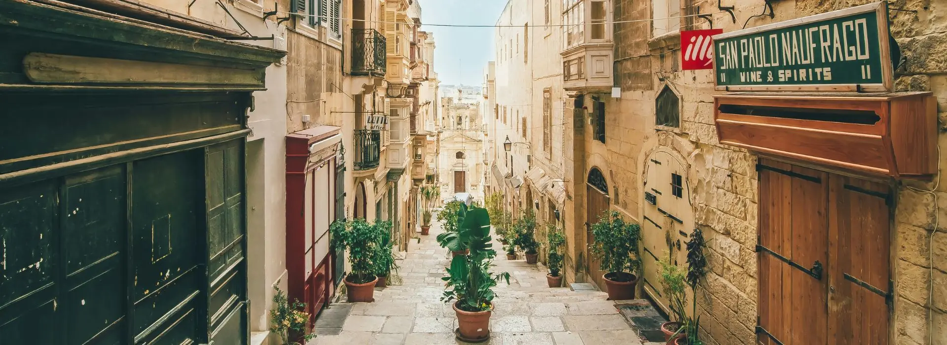 What is the main language in Malta- AX Hotels