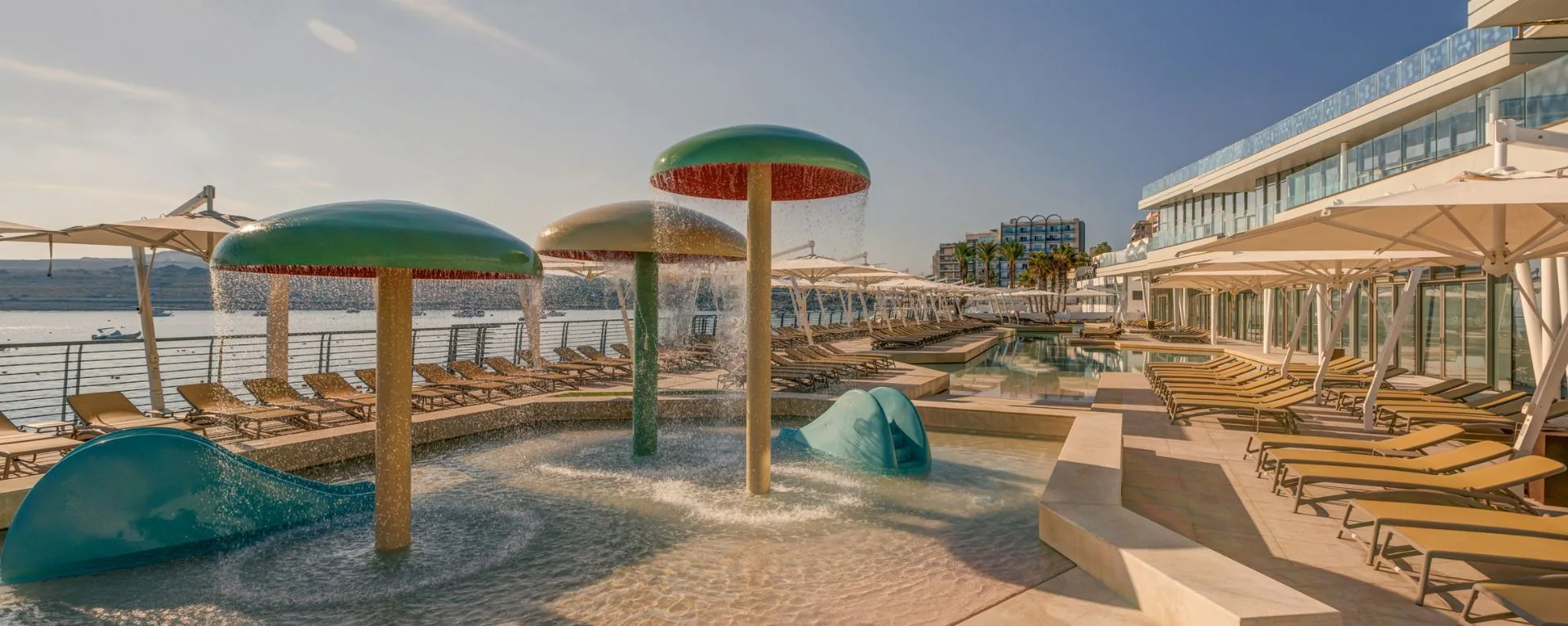 Family Resort in Malta - 4-star AX ODYCY Hotel in Qawra