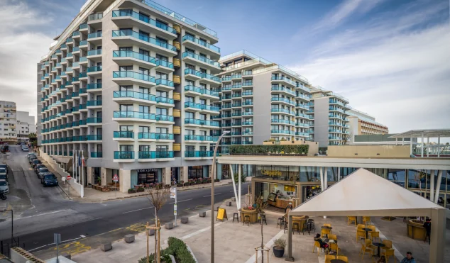 Family Resort in Malta - 4-star AX ODYCY Hotel in Qawra
